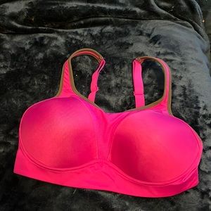 Fuschia sports bra